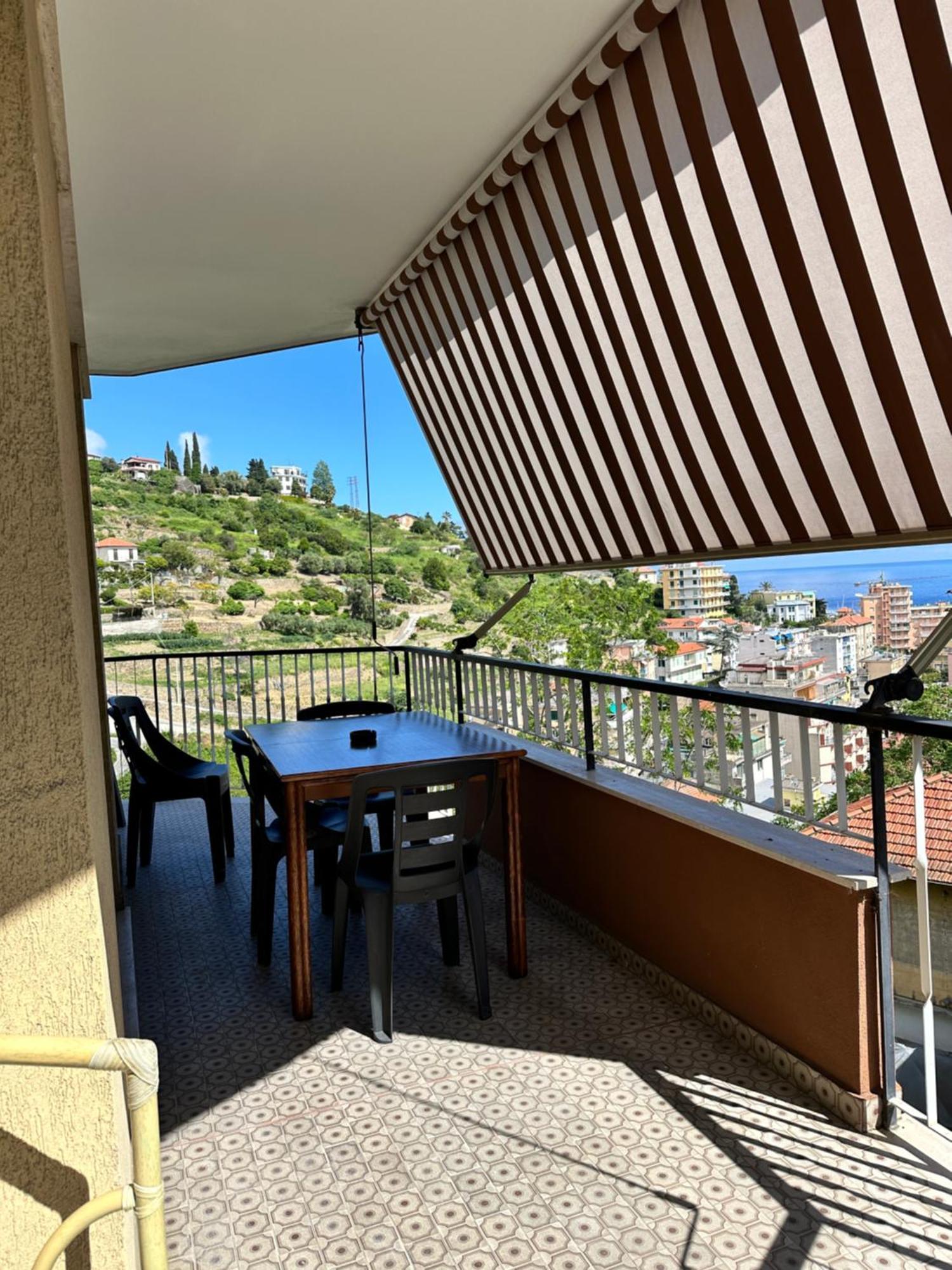 Appartamento Vista Mare, Sanremo Dış mekan fotoğraf